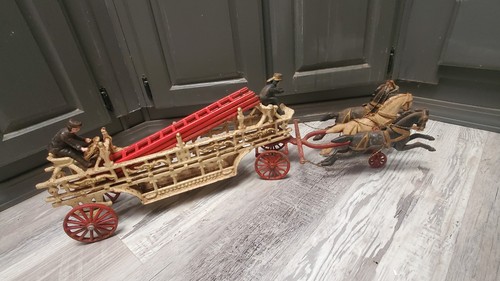Vintage 1900s CAST IRON HORSE DRAWN FIRE ENGINE LADDER TRUCK LONG
