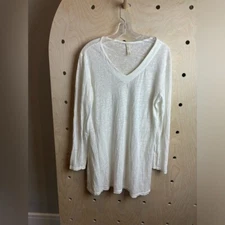 Match Point USA V Neck Tunic Length 💯 Linen Preshrunk Top Medium