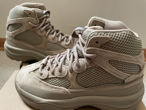 yeezy desert boot size
