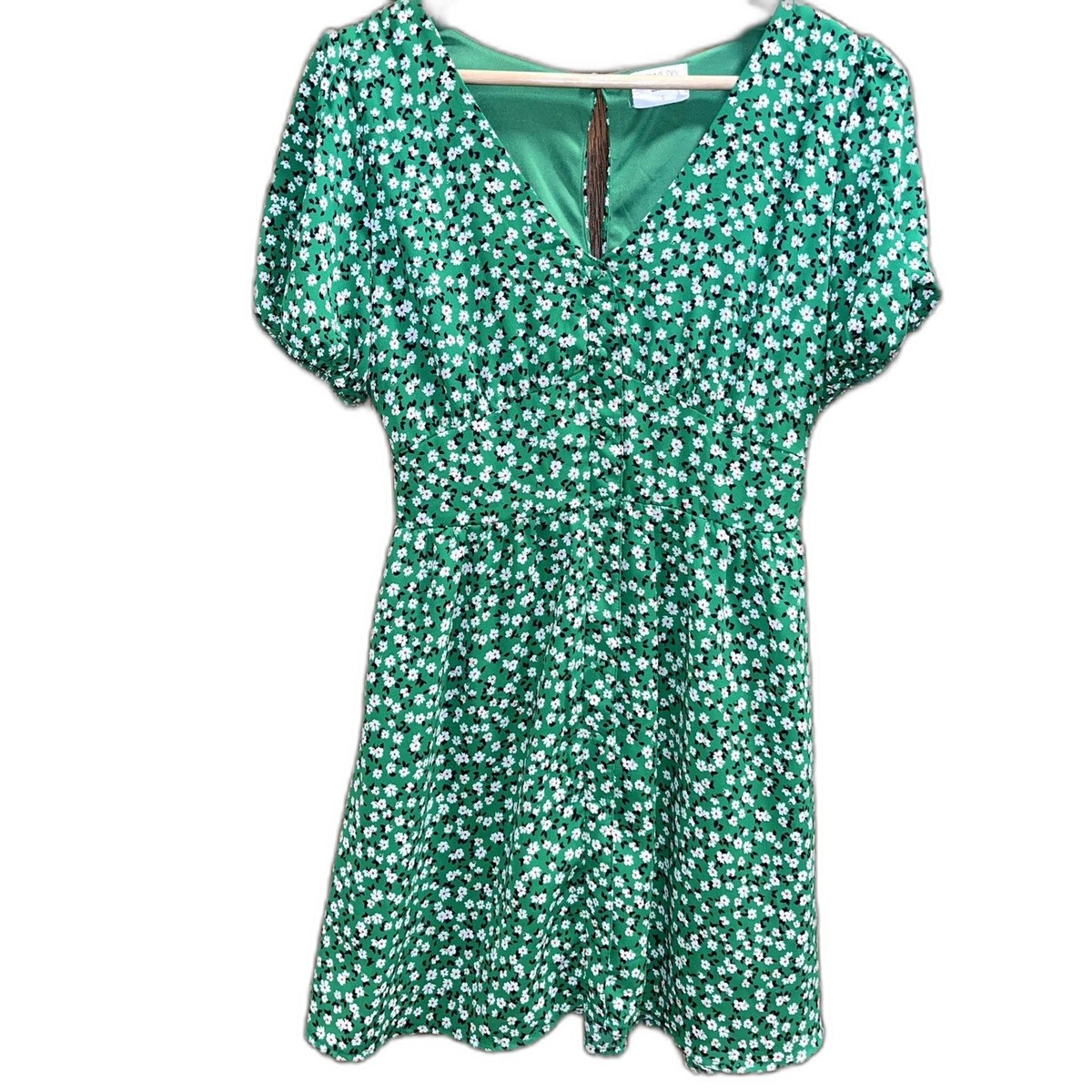 Sienna Sky sz S Green Ditsy Floral Cloth Button V-Neck Flowy Sun Dress  Vacation