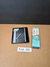 Amazon Kindle Oasis S8IN4O 10th Generation 7" 8Gb Wi-Fi E-Reader Graphite Read!!