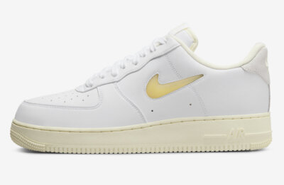 Nike Air Force 1 Low LX DC8894-100 Pale Vanilla Men display picture 1