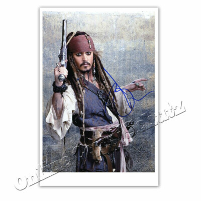 Johnny Depp ° Pirates of the Caribbean - Autograph Photo  