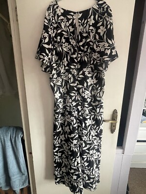 boohoo dress size 20 UK - Main Image