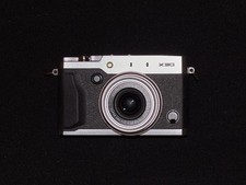 Fujifilm X30 Silver - 12 MP Digital Compact Zoom Camera
