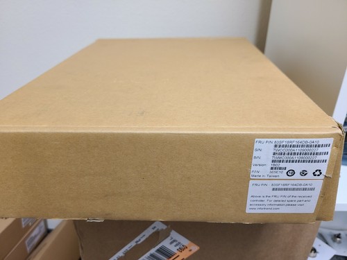 ESDS S16F-R1840-4 FRU P/N 83SF18RF164DB-0A10 - Foto 1 di 6