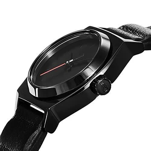 Nixon x Star Wars Quartz Stainless Steel and Leather Watch - Image 4 of 4