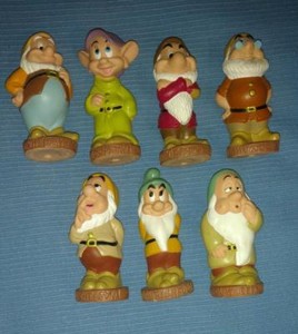 seven dwarfs toys