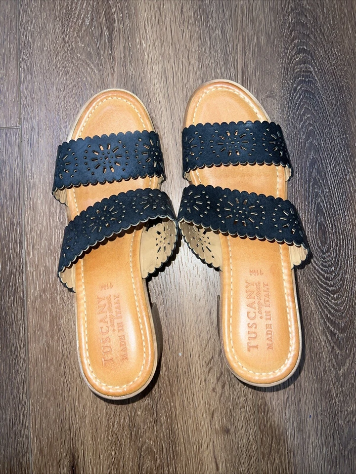 Sandália Easy Street Wedge Feminina 11M Toscana Preta Floral Verão - Imagem 2 de 4