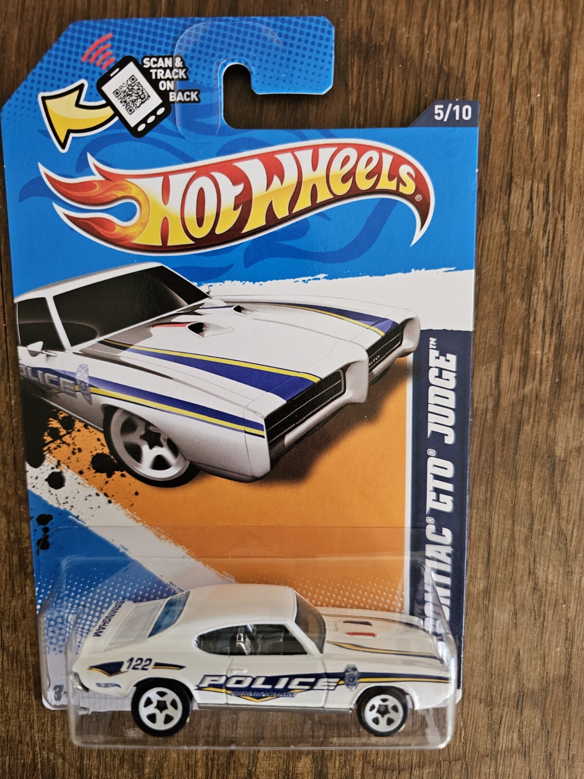 Hot Wheels '69 Pontiac GTO Judge; 2013 HW Main Street Series; White 5/10
