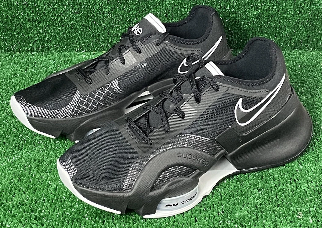 womens nike shoes size 10 wide