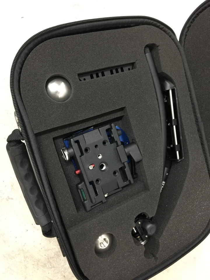 Steadicam Merlin Camera Stabilizer System + Quick Release Head + Original Case - Image 2 of 4