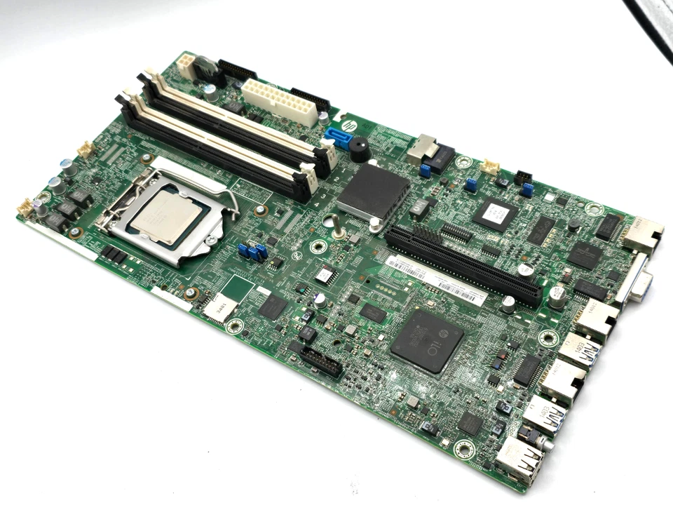 HP 715908-002 725260-001 DL320e Gen8 V2 Motherboard W/ E3-1220V3 Server Board - Image 3 of 4