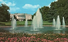 Postcard Washington DC White House looking South Chrome Vintage Old PC e8841
