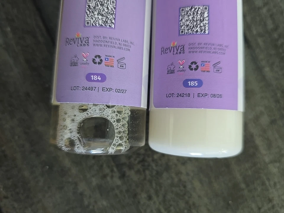 Juego de 2** Juego de limpiador facial y tónico con ácido glicólico Reviva Labs  Foto 4 de 4