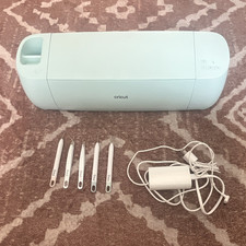 Cricut Explore 3 Electronic Cutting Machine w...