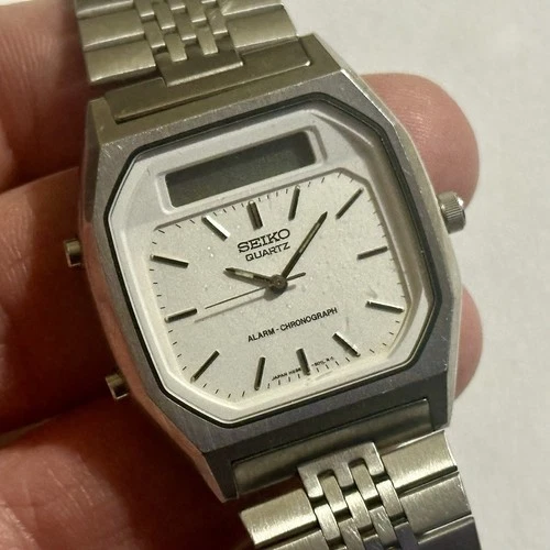 Vintage Seiko H556-5000 Quartz Men’s Analogue & Digital Chronograph Watch- Alarm