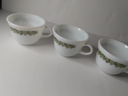 Pyrex 3 Vintage Corelle Spring Blossom Crazy Daisy Corelle Coffee Cups Mug Green