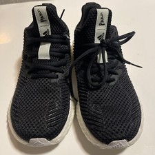 Size 8.5 - Parley x adidas Alphabounce Parley W for sale  display picture 3