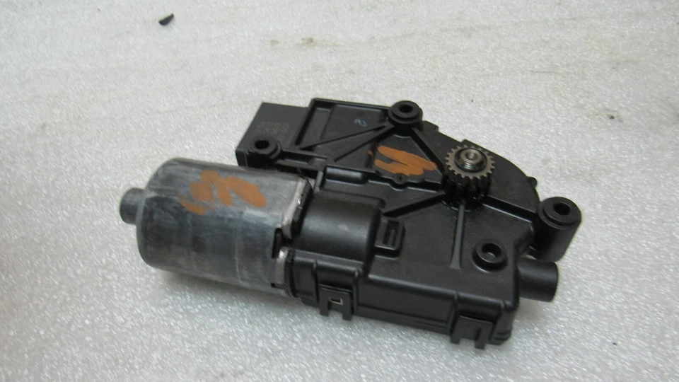 AUDI A5 A5 QUATTRO Q5 RS5 S5 2008-2017 techo corredizo eléctrico motor OEM A-11690 B78 Foto 2 de 4