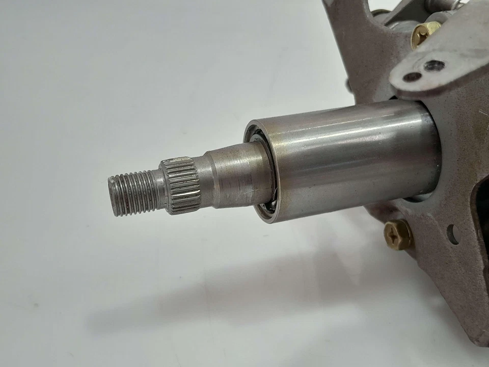 Columna de dirección Toyota Previa 91 - 95 - OEM desnudo 4521028090 Foto 4 de 4