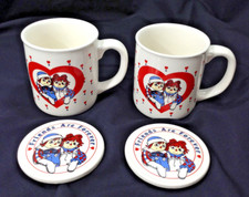 Raggedy Ann and Andy Ceramic Coffee Tea Cup Lot of 2 with Lids  Vintage