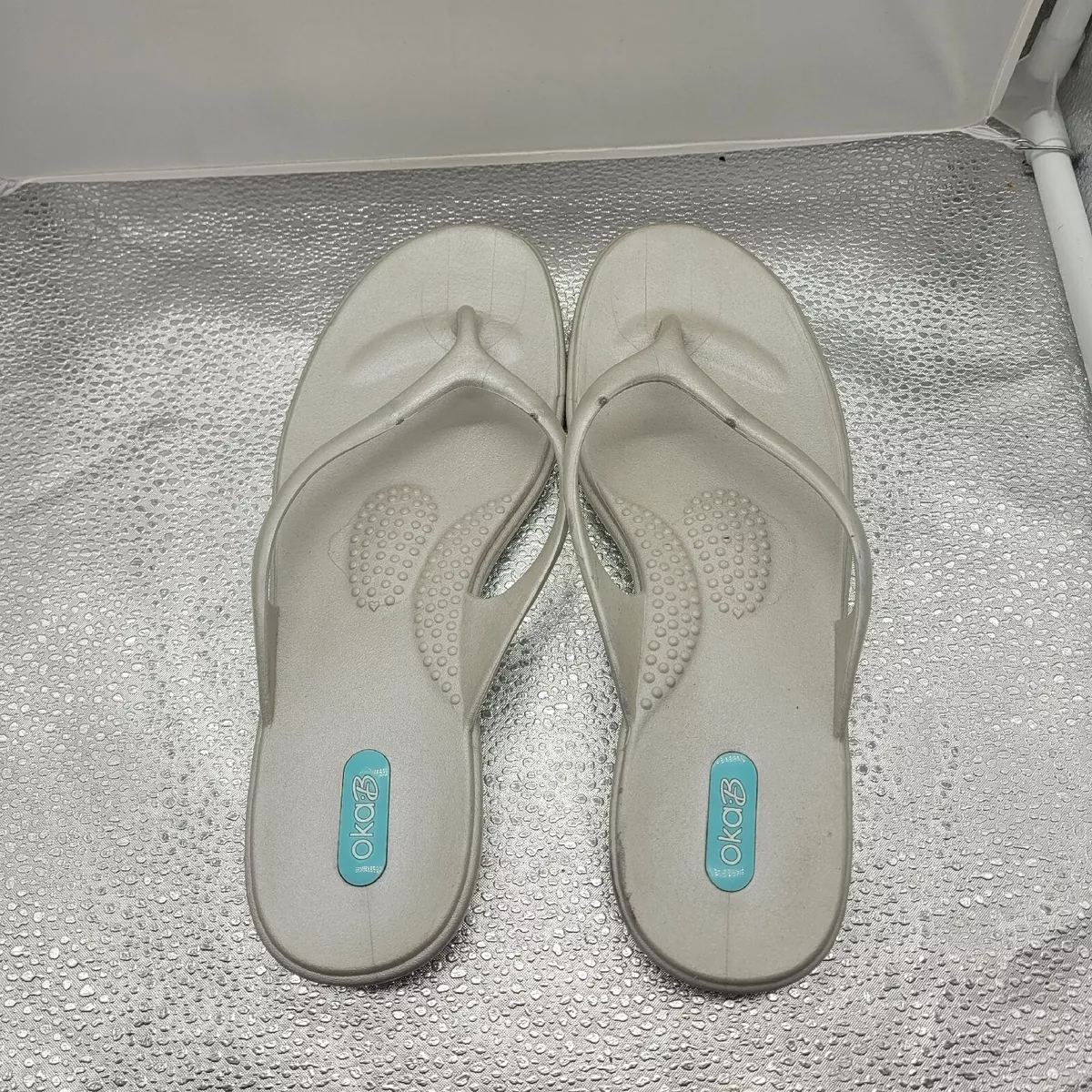Okal Oka B White Flip Flop Rubber Sandals W Comfort Footbed WMNS