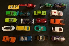 Hot Wheels Loose Lot of 20 Mixed Diecast Vehicles, Used Some Vintage 