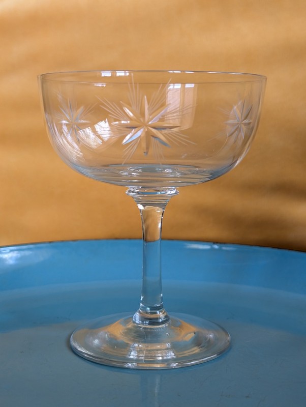 1 Mid-Century Fostoria Etched Starburst Cut Champagne Glass Atomic Retro Decor