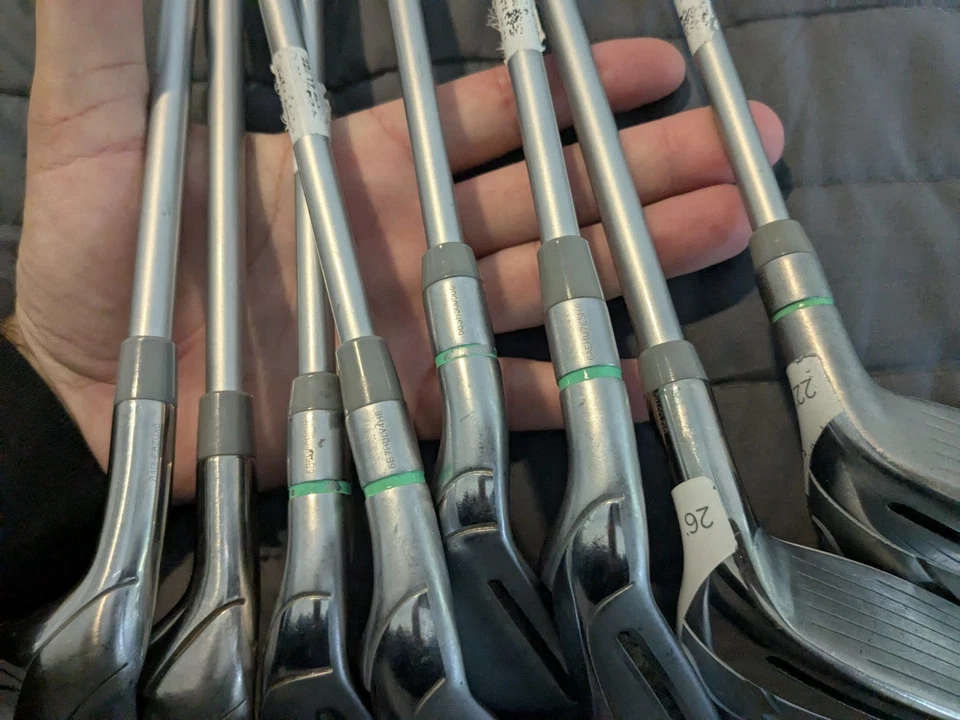 Good Women's Left Taylormade Kalea iron,hybrid combo set.4,5 hybrids.6-SW.ladies - Image 4 of 4