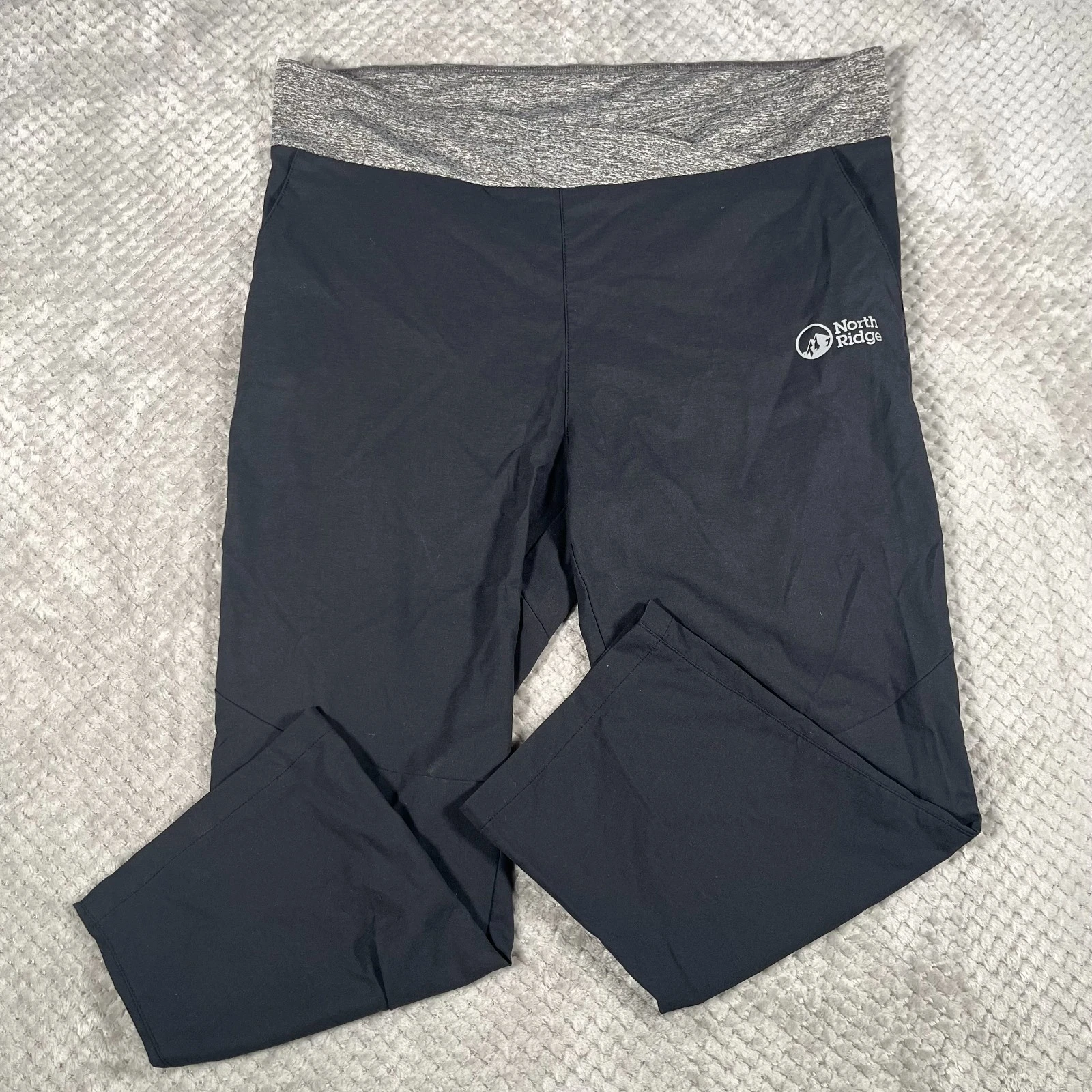 North Ridge Women's Vitality Stretch Cropped Pants Womens UK 16 21" Leg Hiking
Opens in a new window