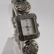 VG Womens Watch 20mm Case Quartz Three Hands Analog