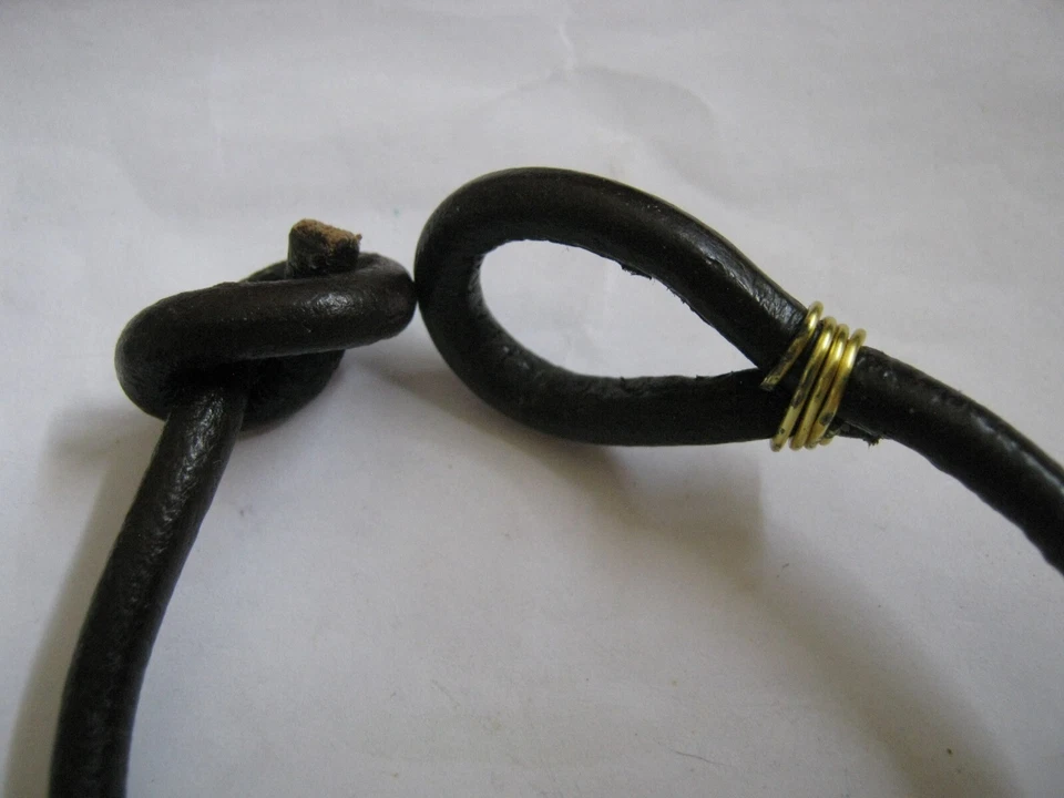 Leather Toggle Bracelet w/ Golden SAINT BENEDICT Exorcism Medal & CZ Baubles - Изображение 4 из 4