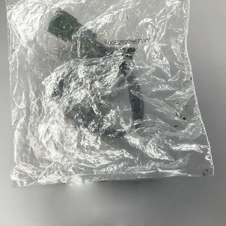 Sensor de oxígeno genuino para Infiniti M45 M35 FX45 2003-2010 Nissan 350Z 15523 OE Foto 4 de 4