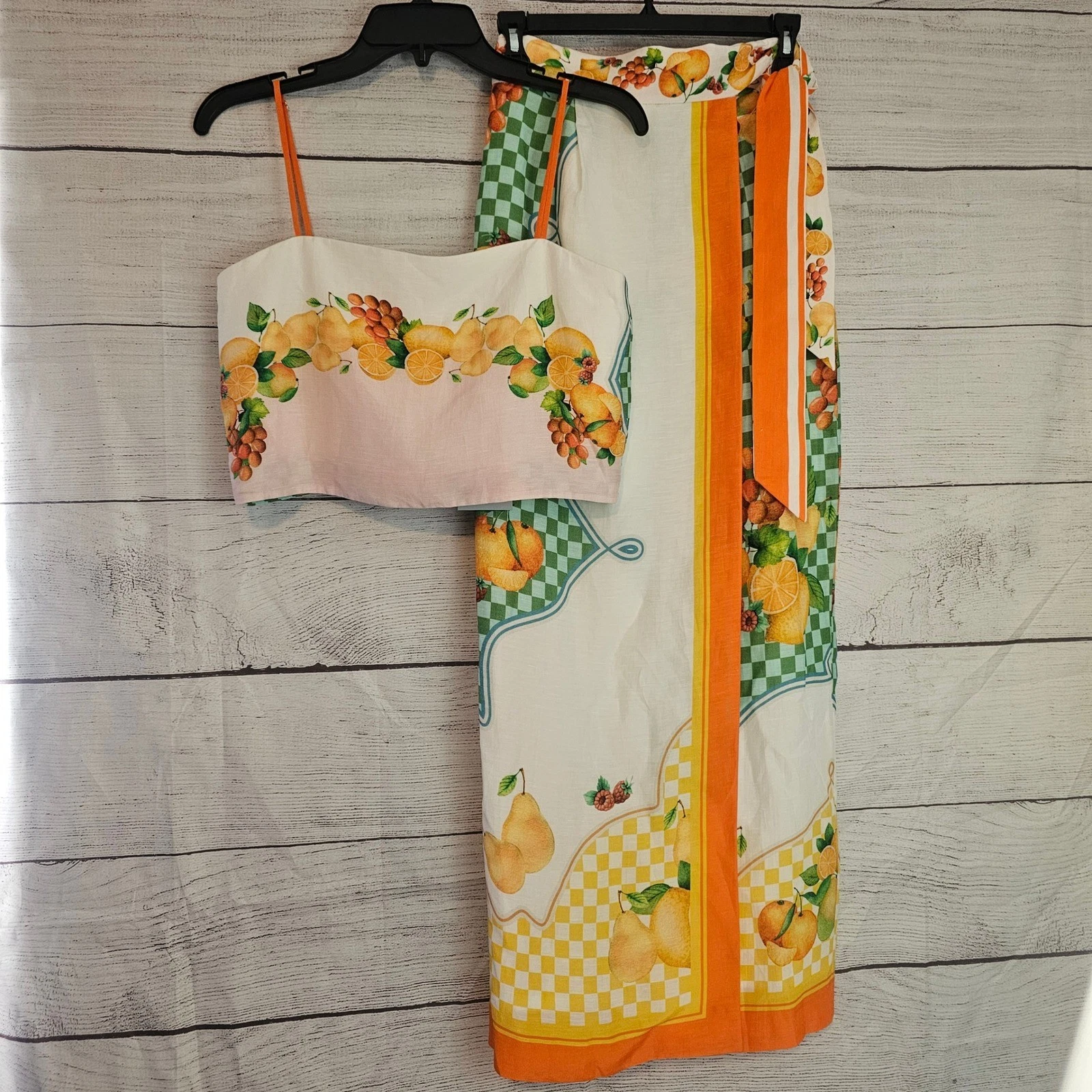 Antonio Melani 2 Citrus Bliss Linen Blend Callista Top Clio Wrap Skirt NWT 1369
Opens in a new windo