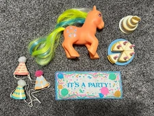 Vintage 1986 MLP My Little Pony Twinkle-eyed Ponies Party Time + birthday cakes