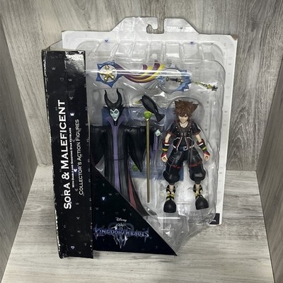 Kingdom Hearts Sora & Maleficent W/ Diablo Shooting Star Keyblade Disney Diamond