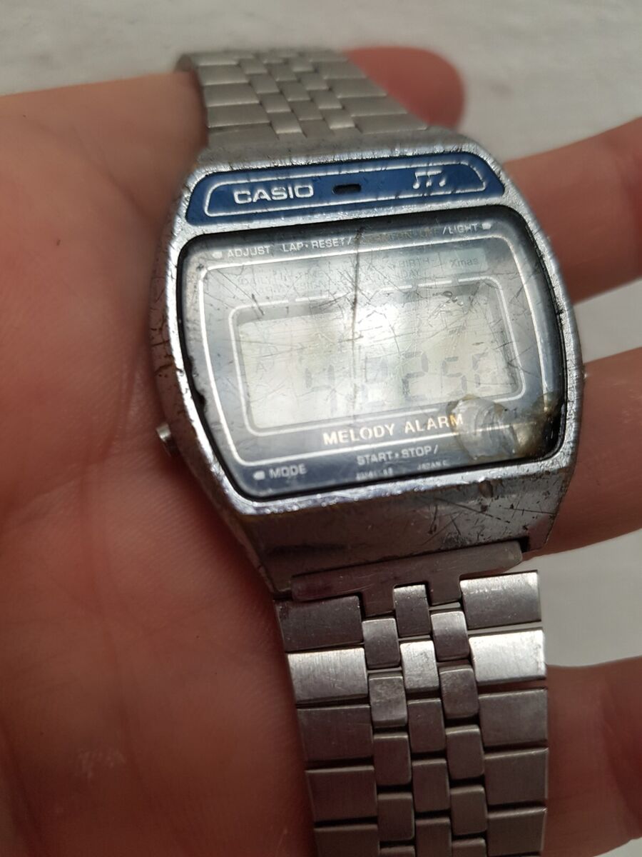 Casio M-1230 Melody Alarm LCD Quartz Rare Vintage Watch 80's Casio M-1230 Melody Alarm LCD Quartz Rare Vintage Watch 80's