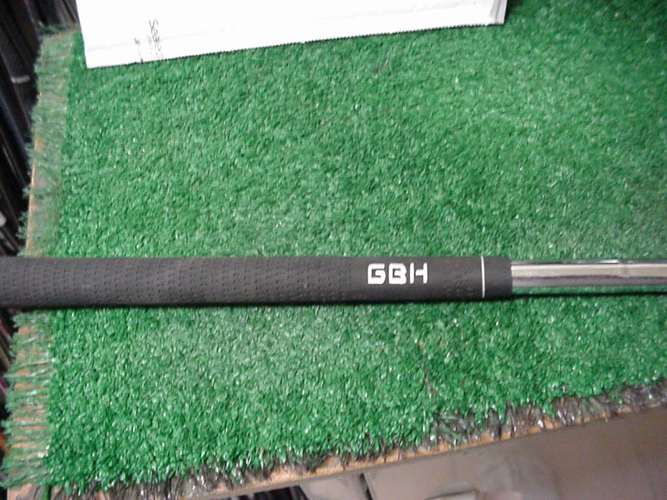 New Adams Idea Pro Forged 9 Iron Dynalite Gold S-300 Steel Stiff Flex - Image 2 of 4