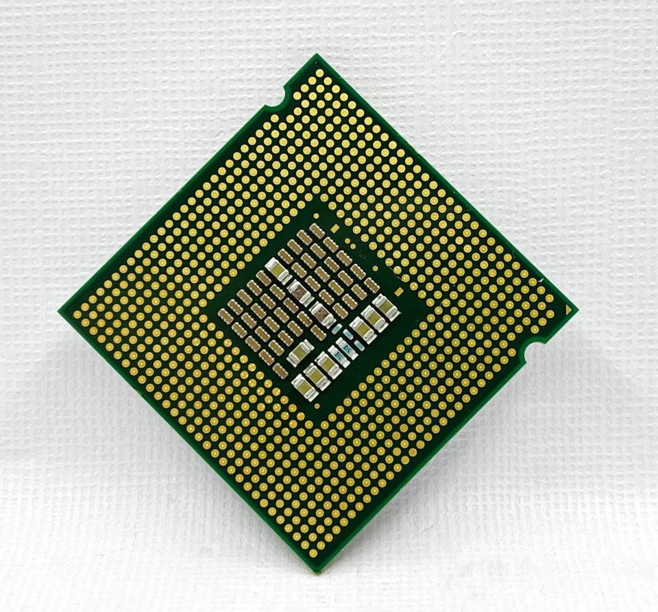 Intel Core 2 EXTREME QX6800 SLACP 2.93GHZ 8M quad core 130W LGA 775 desktop CPU - Image 2 of 3