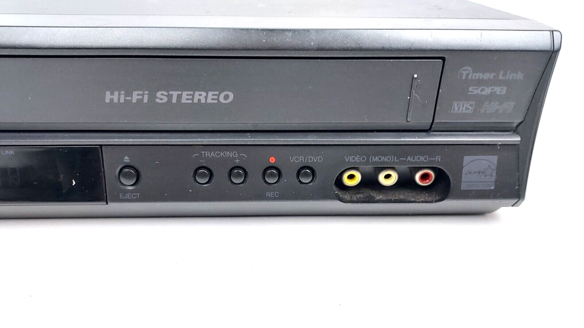 JVC HR-XVC11B DVD Player/ VHS Video Cassette Recorder Combo As is