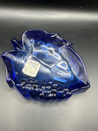 Imperial Glass Cobalt Blue Grape & Leaf Shaped Ashtray 51850 Bowl Dish Base - Picture 2 of 7