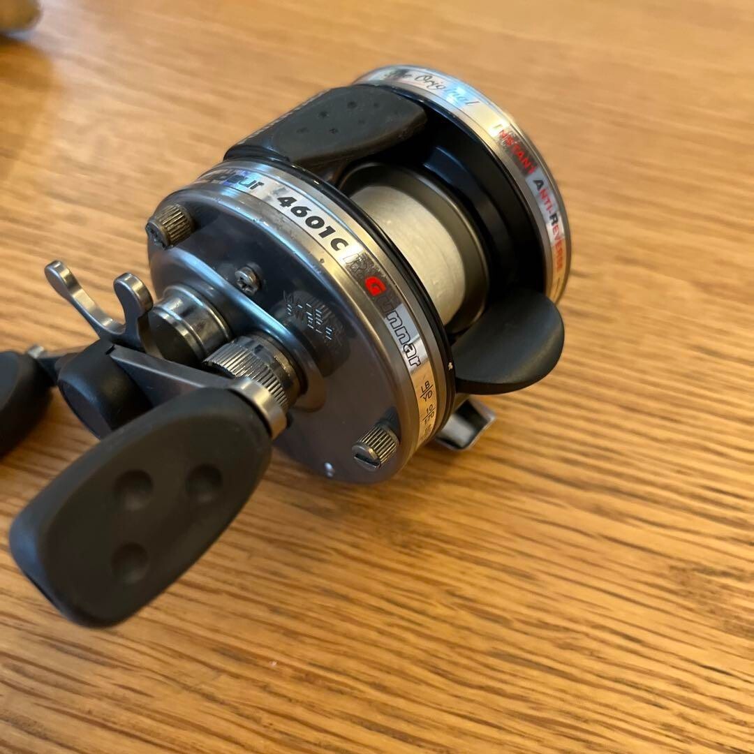 Abu Garcia Ambassadeur 4601C Gunner left handle casting reel uesd