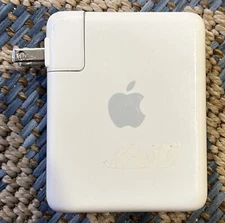 Apple AirPort Express Model A1264 802.11n Wi-Fi Base Station