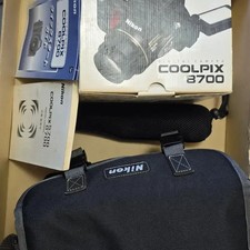 Nikon Coolpix 8700 Full-Box Camera Set with Bag  Accessories
