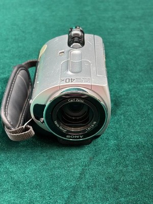Sony DCR-SR32E Digital Video Camera Recorder