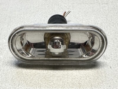 Volkswagen VW Front Side Marker Clear Lens Fender Light Lamp OEM