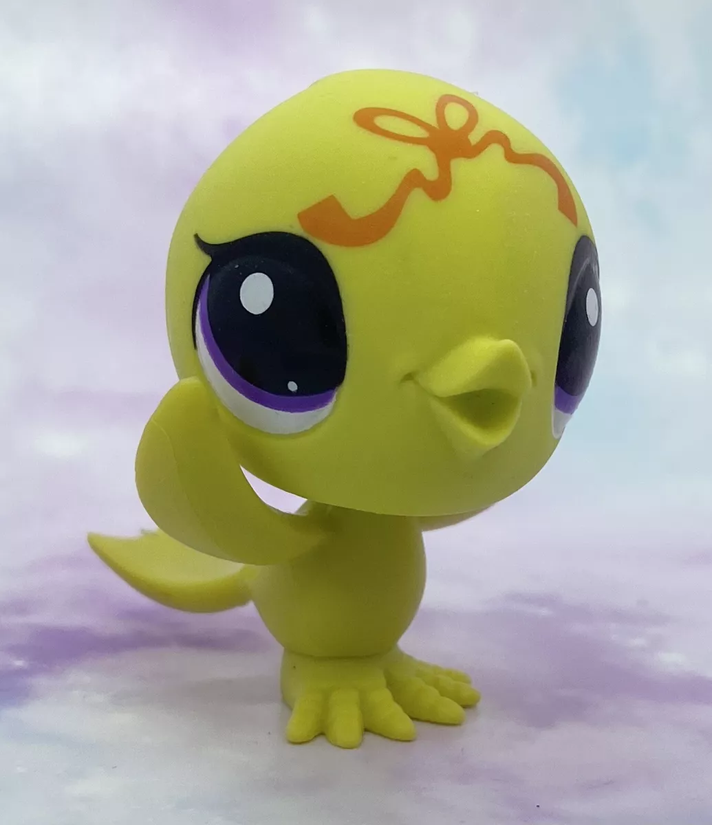 Littlest Pet Shop 3553 Chartreuse Yellow Blind Bag Canary Bird Ribbon Bow