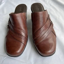 Clark's Women's Brown Leather Slip On Mules Size 7.5 Comfort Fall Winter