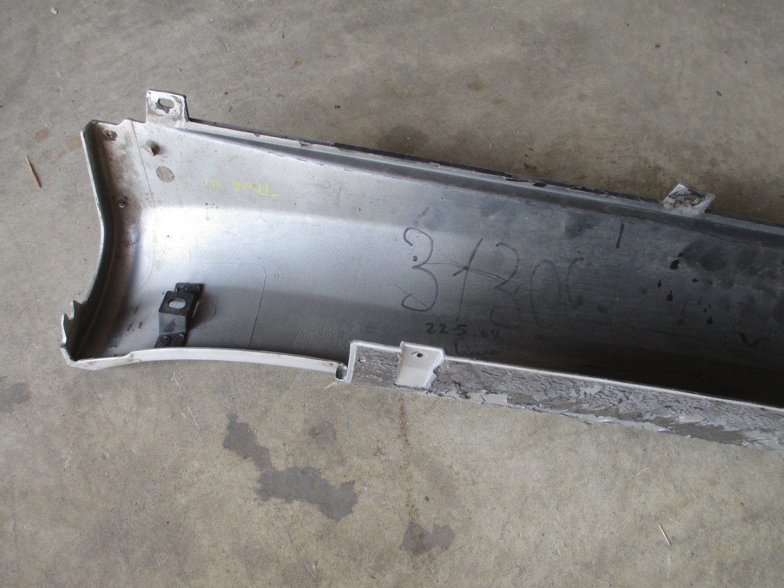 Maserati Quattroporte LH Rocker Panel # 980139643